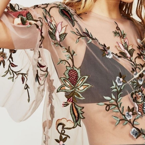 Zara Light Pink Floral Embroidered Sheer Top - Picture 3 of 10